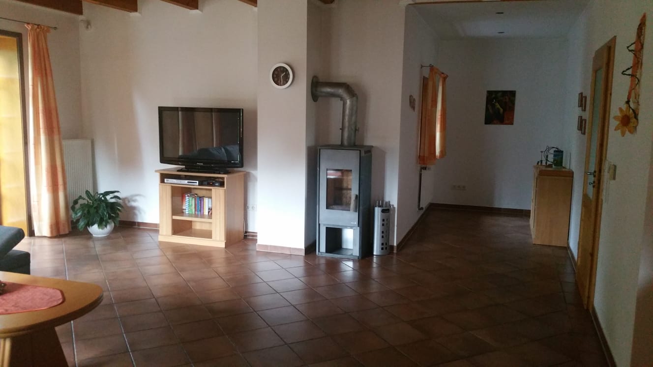 Wohnzimmer - Bild 1